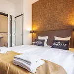 Hotel Grand 4*