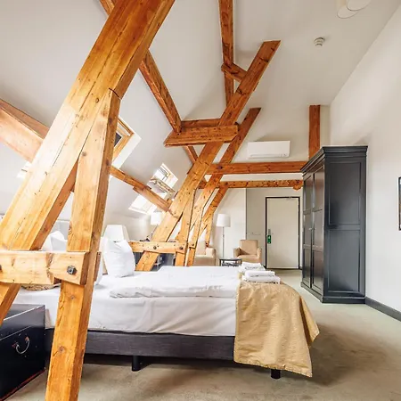 Hotel Grand